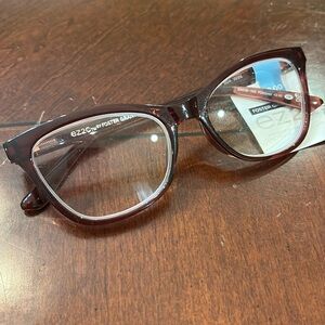 Ez2c by Foster Grant reading glasses. New with tags.
